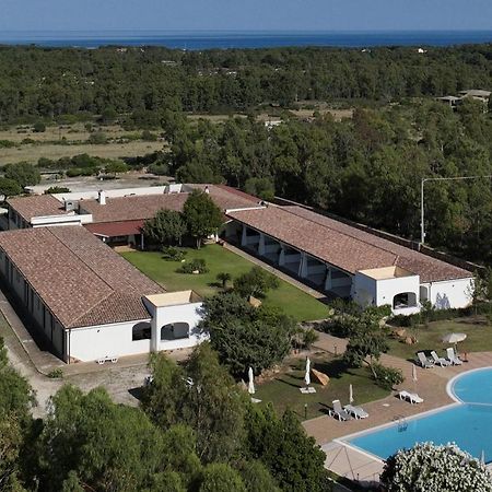 Hotel Biderrosa Cala Liberotto Exterior foto