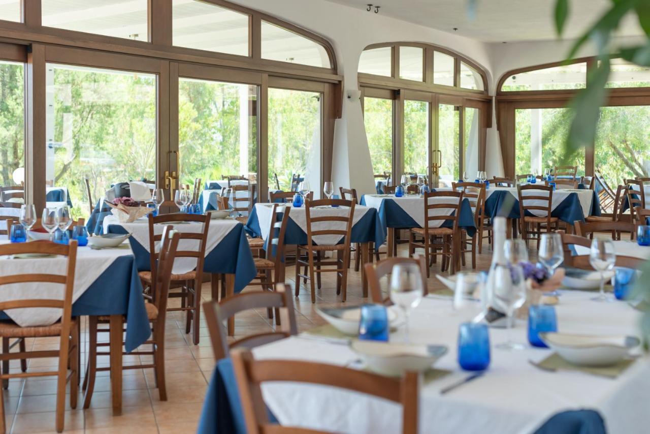 Hotel Biderrosa Cala Liberotto Exterior foto